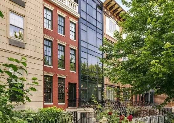 Townhomes-with-flowers-e1534342317600-565x400